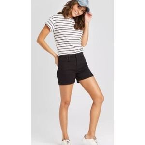 Universal Thread High Rise Midi Black Jeans Shorts - 6/28R